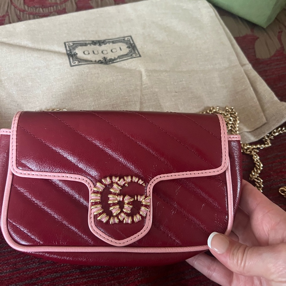 Gucci Red and Pink Crossbody Bag with Luxurious Design